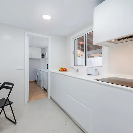 Carlotta House 波连萨港